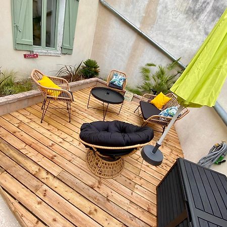 Superbe Appartement Terrasse Et Parking Gratuit Auxerre Ngoại thất bức ảnh