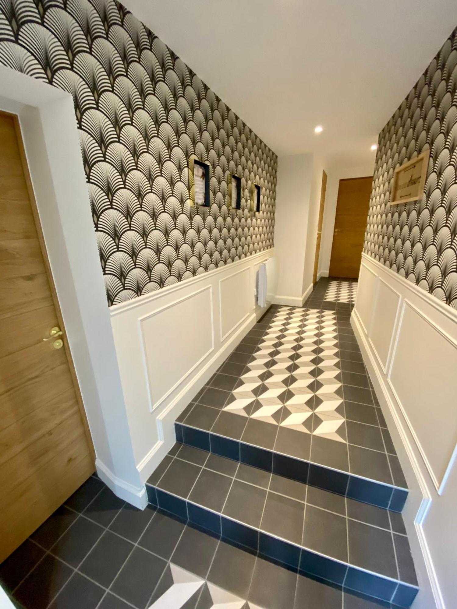 Superbe Appartement Terrasse Et Parking Gratuit Auxerre Ngoại thất bức ảnh